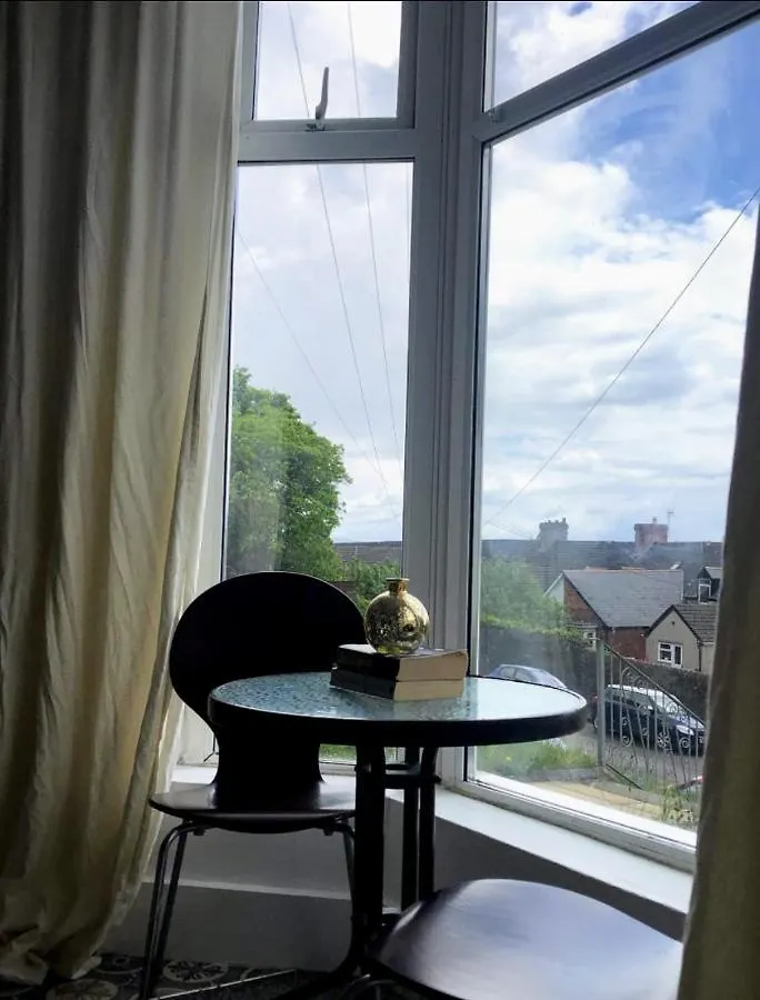 Uplands View, Richmond Tce, Flat 1 Apartment Swansea